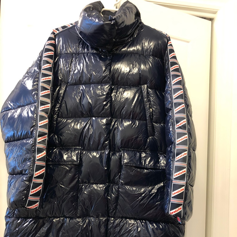 Invicta coat